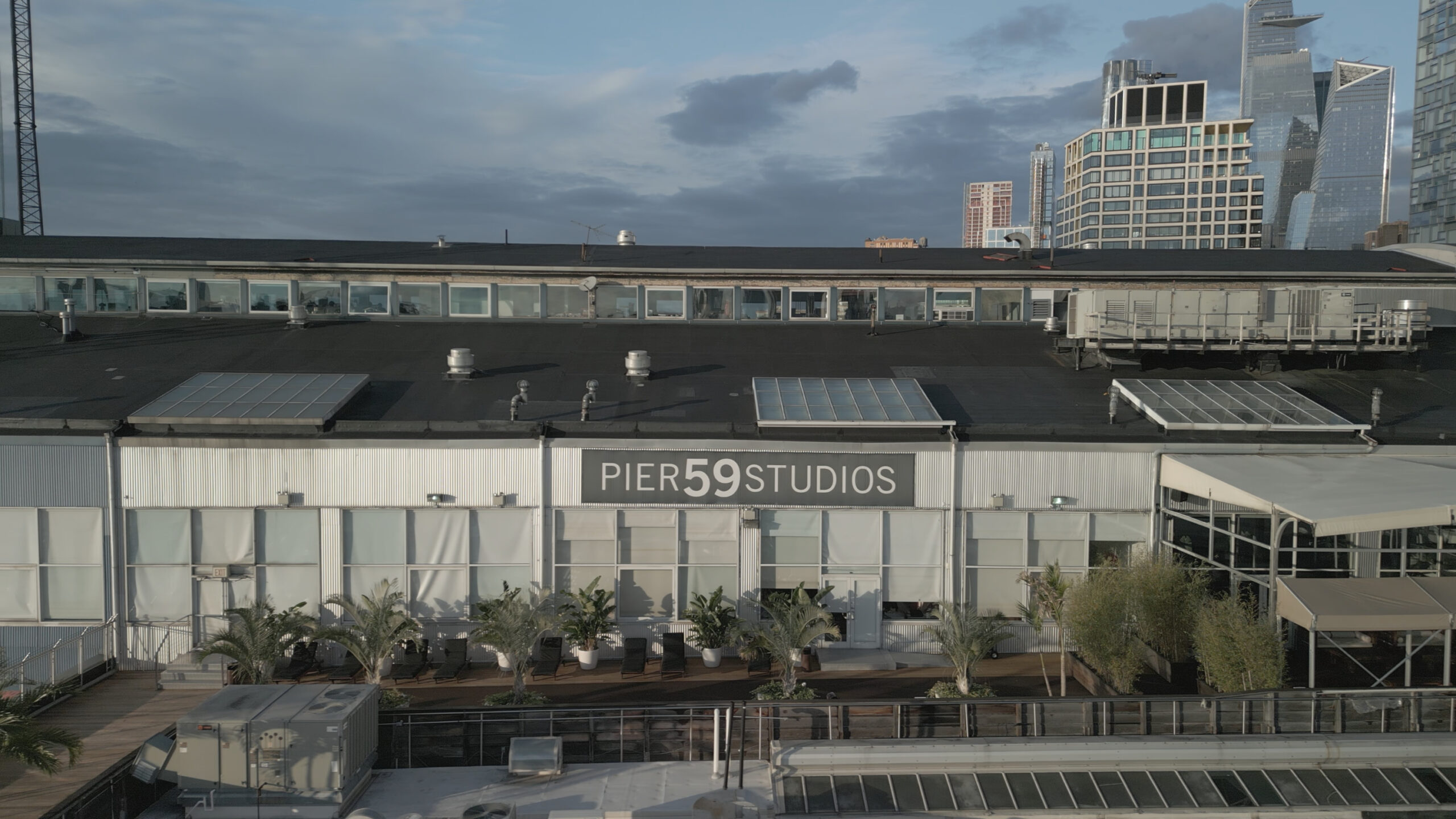 About header image showcasing Pier59 Studios location.